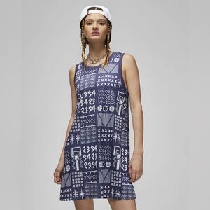 Nike Air Jordan Shift Dress Basketball (Her)itage Quai 54 Small Sleeveless Women